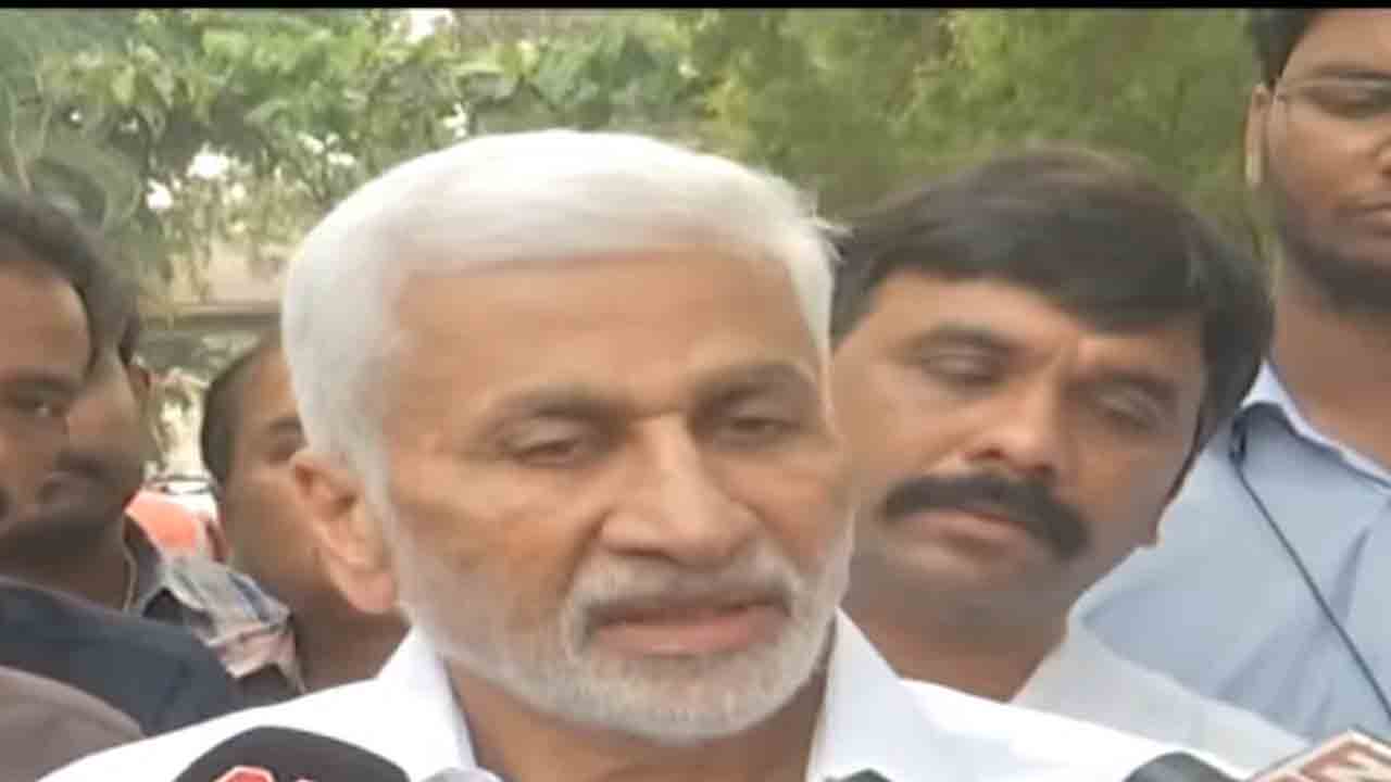 Nandamuri Tarakaratna | తారకరత్న ఆరోగ్యంపై స్పందించిన ఎంపీ విజయసాయిరెడ్డి