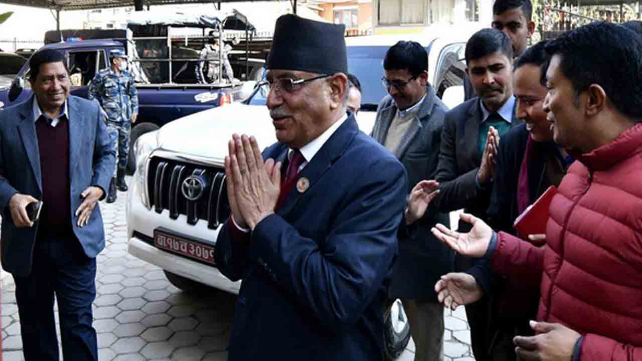 నేపాల్‌ సంకీర్ణ సర్కారులో ముసలం.. మంత్రి పదవులకు ఆరెస్పీ ఎంపీల రాజీనామా