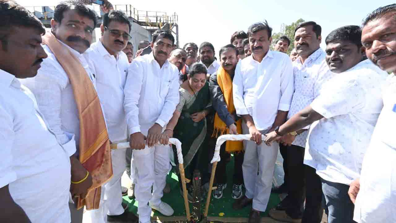 గోదావరి జలాలతో తెలంగాణ సస్యశ్యామలం: కొత్త ప్రభాకర్‌రెడ్డి