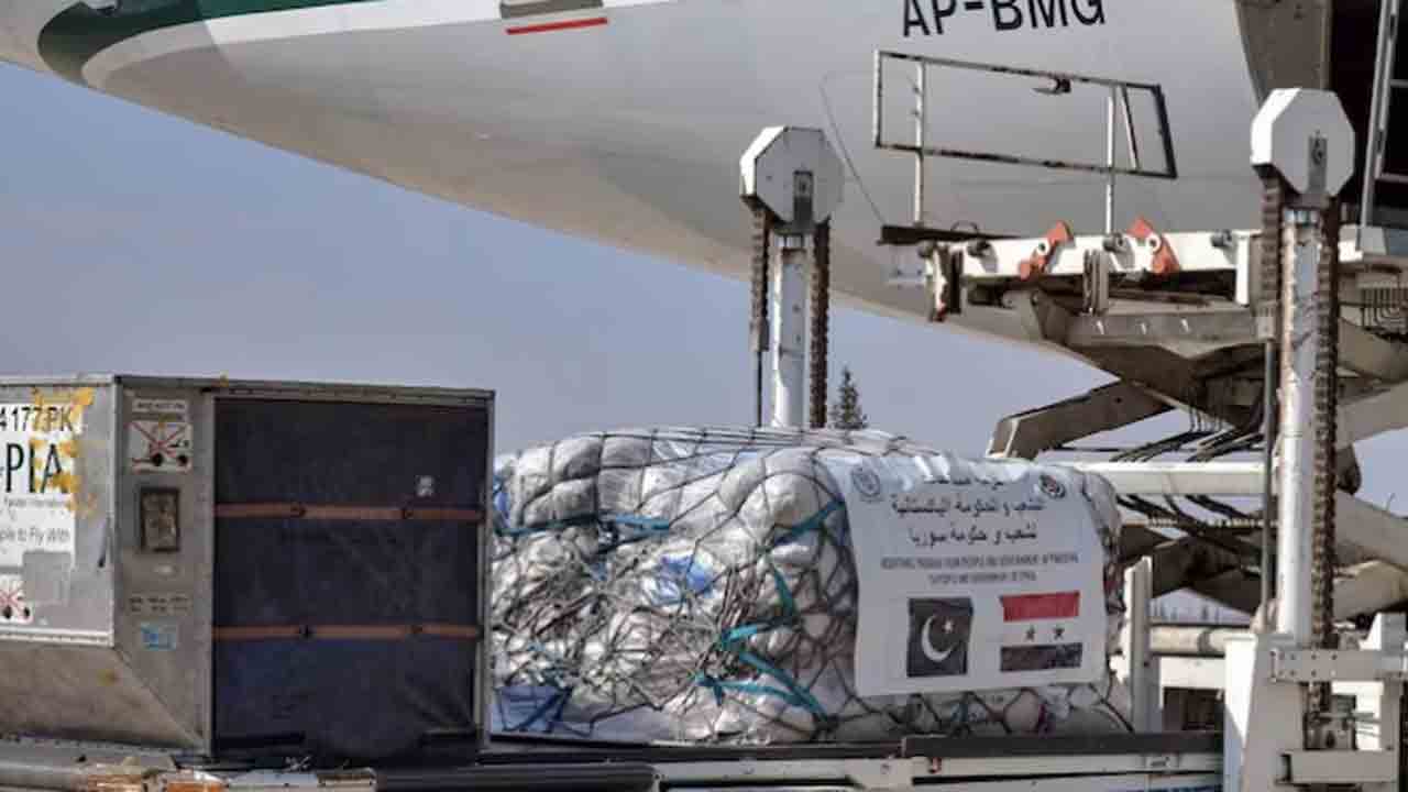 తుర్కియే పంపిన సహాయ సామాగ్రిని.. భూకంప సాయంగా ఆ దేశానికి పంపిన పాక్‌