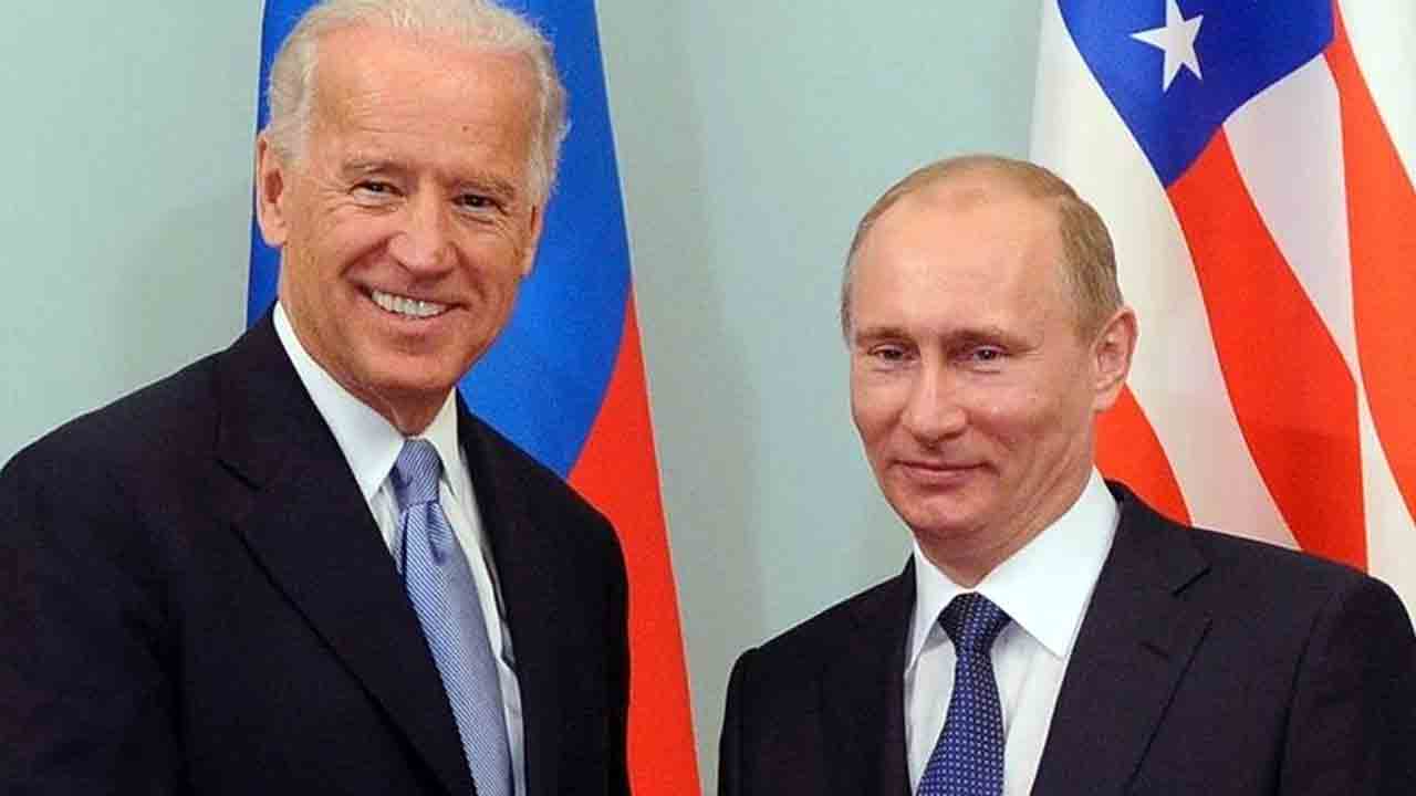 Joe Biden-Vladimir Putin | బైడెన్‌కు కాస్ట్లీ గిఫ్ట్‌ ఇచ్చిన పుతిన్‌..!