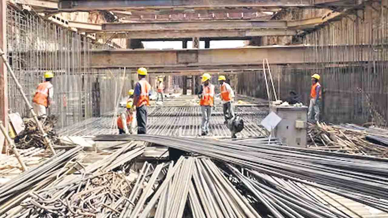 కేంద్రం అలసత్వానికి మూల్యం.. మూడు లక్షల కోట్లు