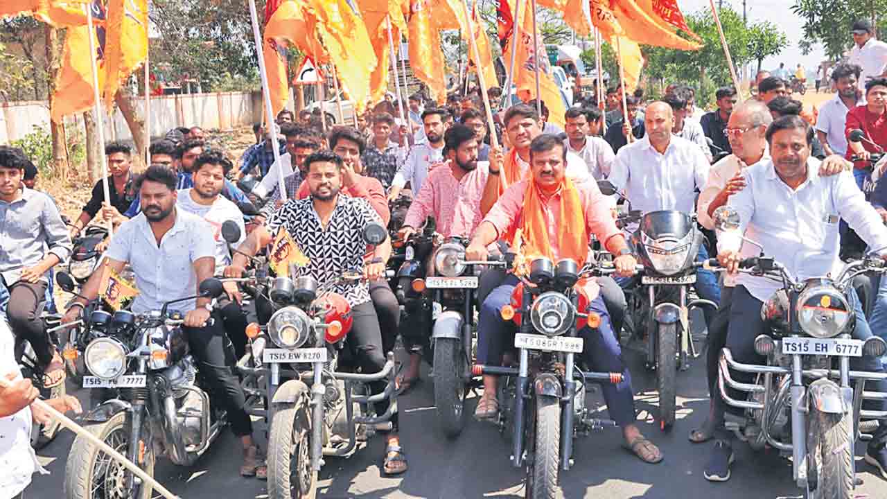 ఆదర్శప్రాయుడు ఛత్రపతి శివాజీ