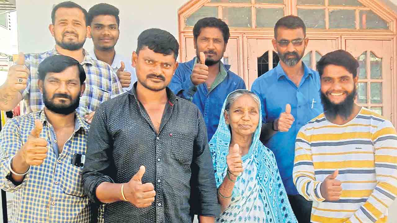 కేసీఆర్‌ ప్రధాని కావాలి