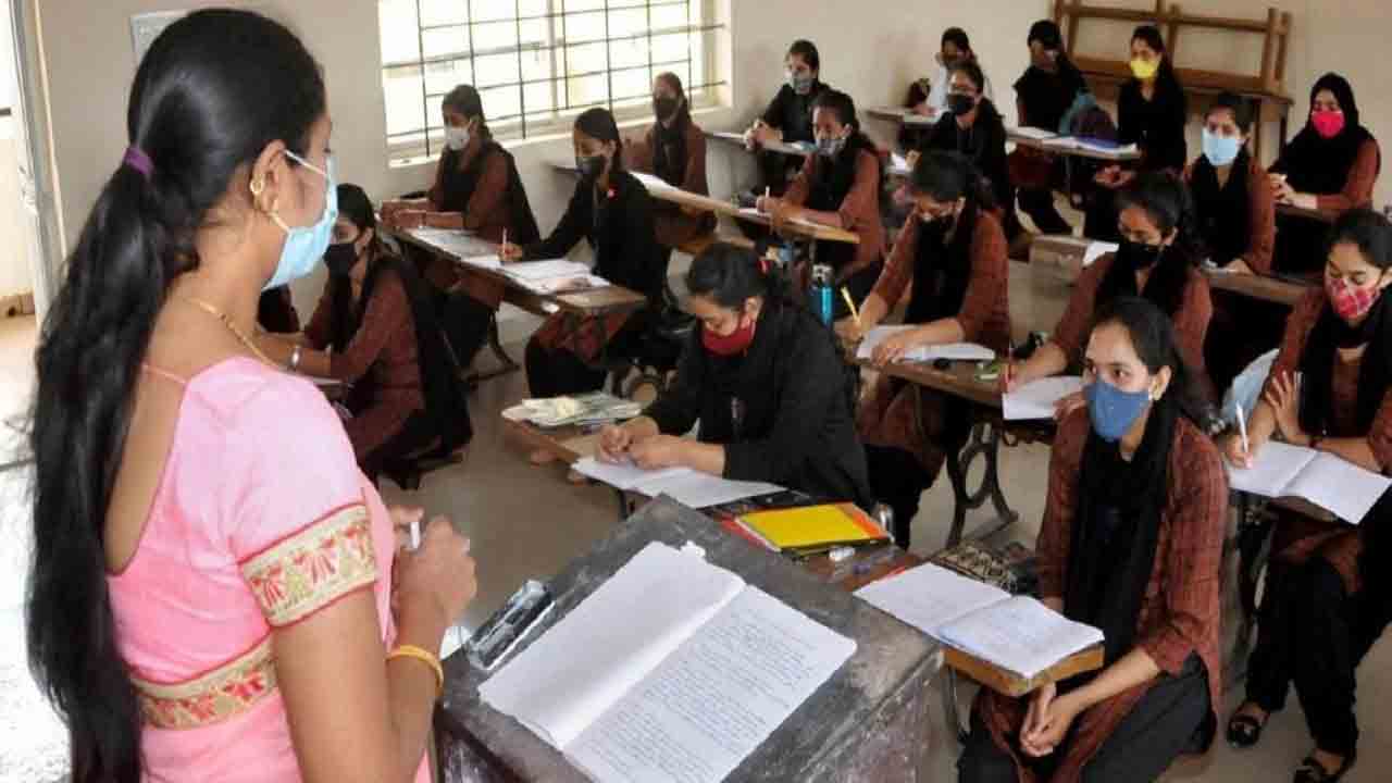 దేశ వర్సిటీల్లో ప్రొఫెసర్ల కొరత