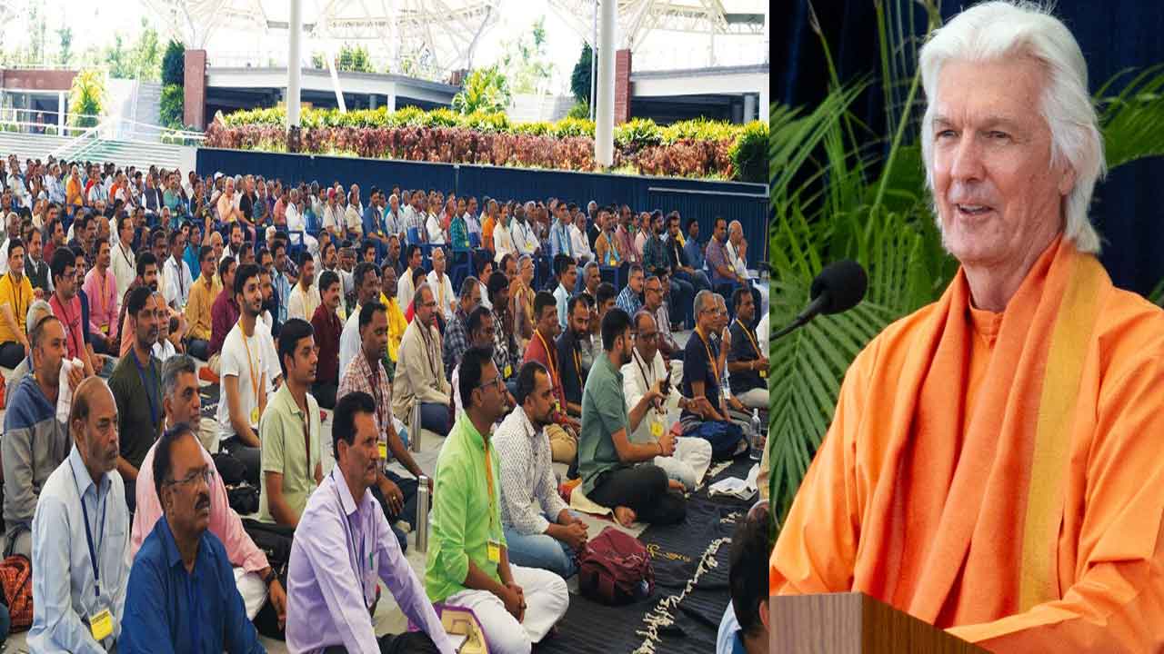 Swami Chidanandagiri | ఈ యుగానికి అత్యుత్తమ మార్గం క్రియాయోగం : స్వామి చిదానందగిరి