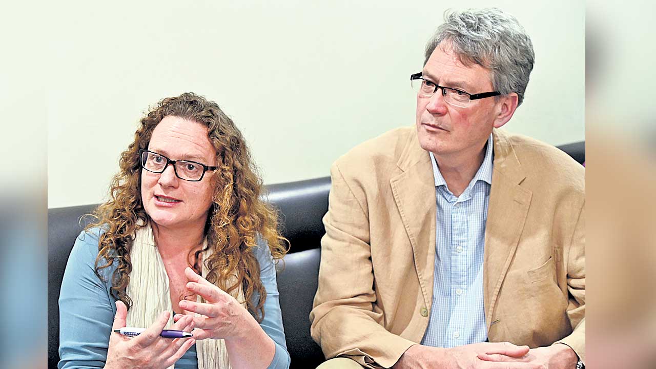 బహుళ నైపుణ్యమే శ్రేయస్కరం