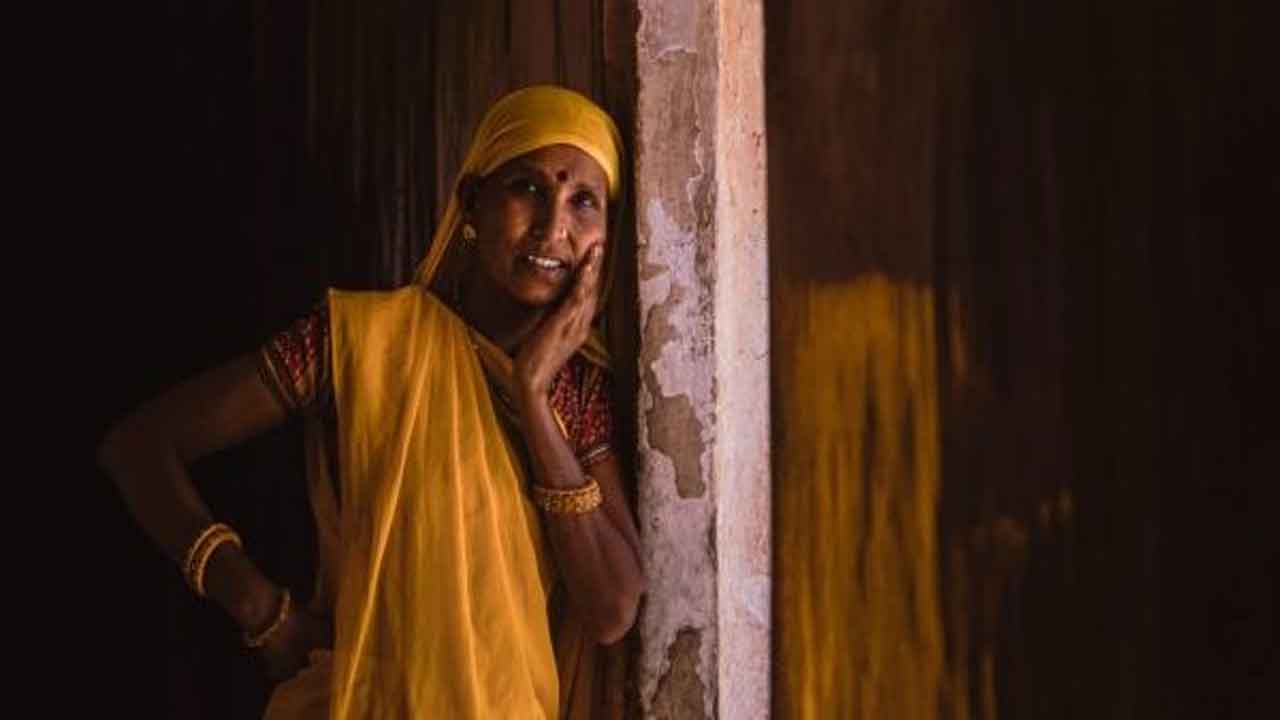 Budget 2023-24 | బడ్జెట్‌లో మహిళల్ని మరిచిన మహిళా ఆర్థిక మంత్రి.. కేటాయింపులు ఒంటె నోట్లో జీలకర్రే..!