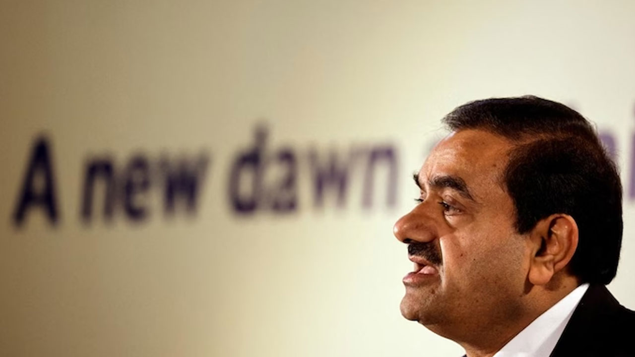 Gautam Adani: హిండెన్‌బ‌ర్గ్ ఎఫెక్ట్‌.. నెల రోజుల్లో అదానీ ఎంత సంపద కోల్పోయారంటే!