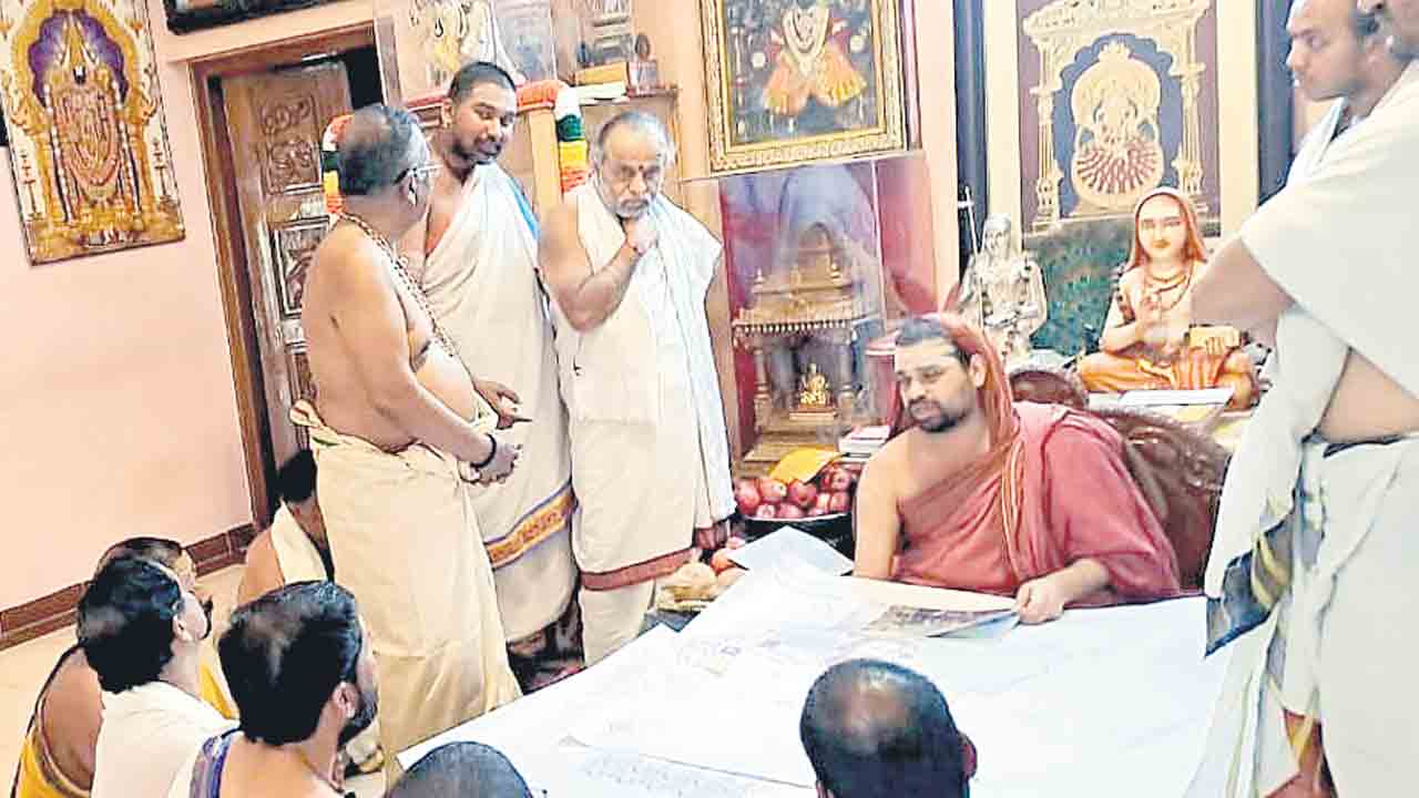 బాసర ఆలయాన్ని అభివృద్ధి చేస్తాం