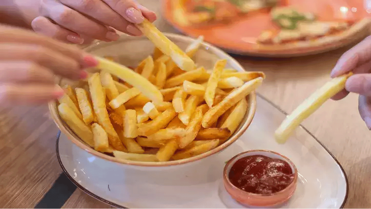 Health Tips | ఈ ఆహార ప‌దార్ధాల‌తో అధిక బ‌రువు ముప్పు