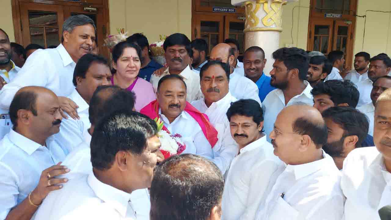 డిప్యూటీ చైర్మన్‌ గా ఎన్నికైన బండా ప్రకాశ్‌కు శుభాకాంక్షల వెల్లువ