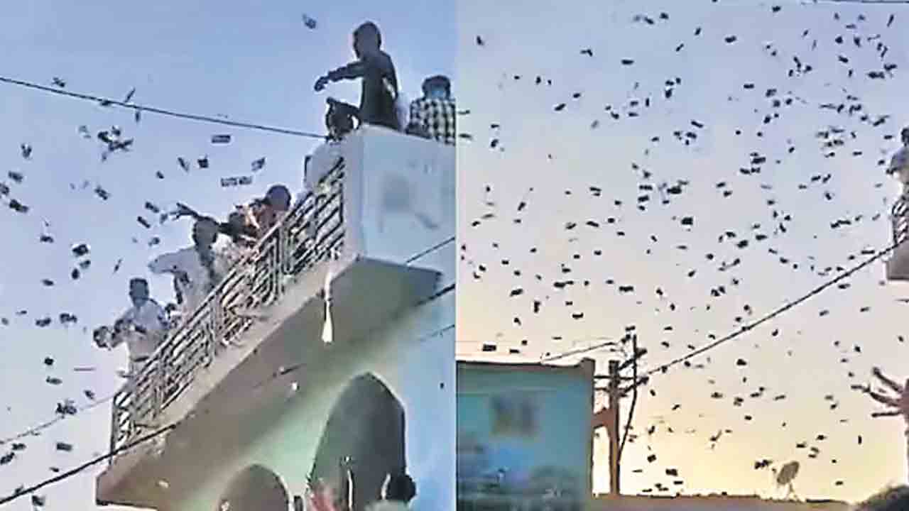 గుజరాత్‌లో నోట్ల వర్షం.. మేనల్లుడి వివాహ వేడుకలో నోట్లు వెదజల్లిన మాజీ సర్పంచ్‌