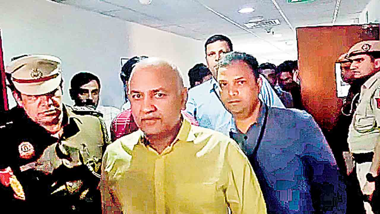 సీబీఐ కస్టడీకి సిసోడియా