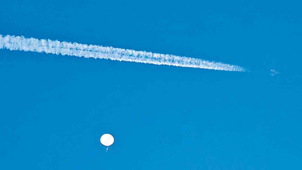 Chinese Ballon | అమెరికానే కాదు భారత్‌పై కూడా చైనా నిఘా బెలూన్‌.. త్రివిధ దళాల స్థావరంపై గూఢచర్యం చేసినా స్పందించని మోదీ సర్కార్‌