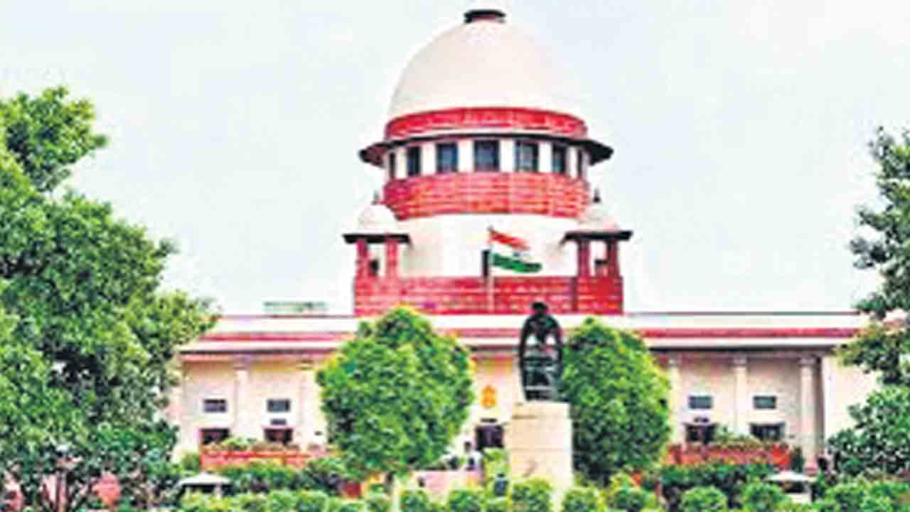 Supreme Court | హిందూమతం మతోన్మాదాన్ని ప్రోత్సహించదు.. చారిత్రక ప్రదేశాల పేర్ల మార్పు అభ్యర్థనపై సుప్రీం