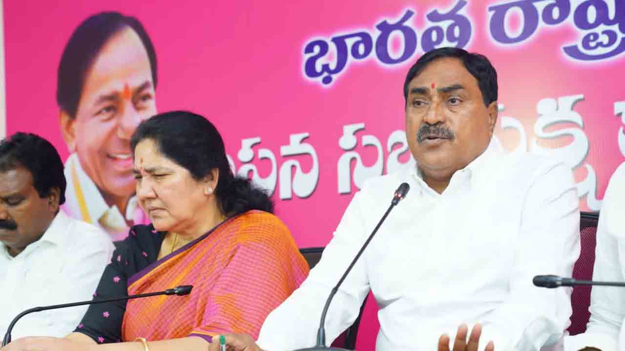 పాదయాత్రకు ప్రజా స్పందన లేకే ప్రగతిభవన్‌పై గ్రెనేడ్ మాటలు.. మంత్రి ఎర్ర‌బెల్లి ఫైర్