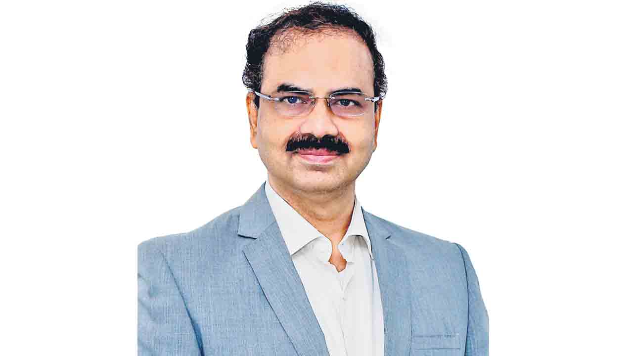 క్యాన్సర్‌కు రేడియేషన్‌ థెరపీలో విప్లవాత్మక మార్పు సైబర్‌ నైఫ్‌