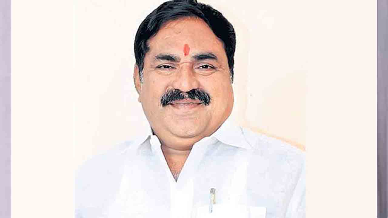 ఒంటరి మహిళలకూ పెన్షన్‌ ఇస్తున్న ఏకైక రాష్ట్రం తెలంగాణ.. మండలిలో మంత్రి ఎర్రబెల్లి