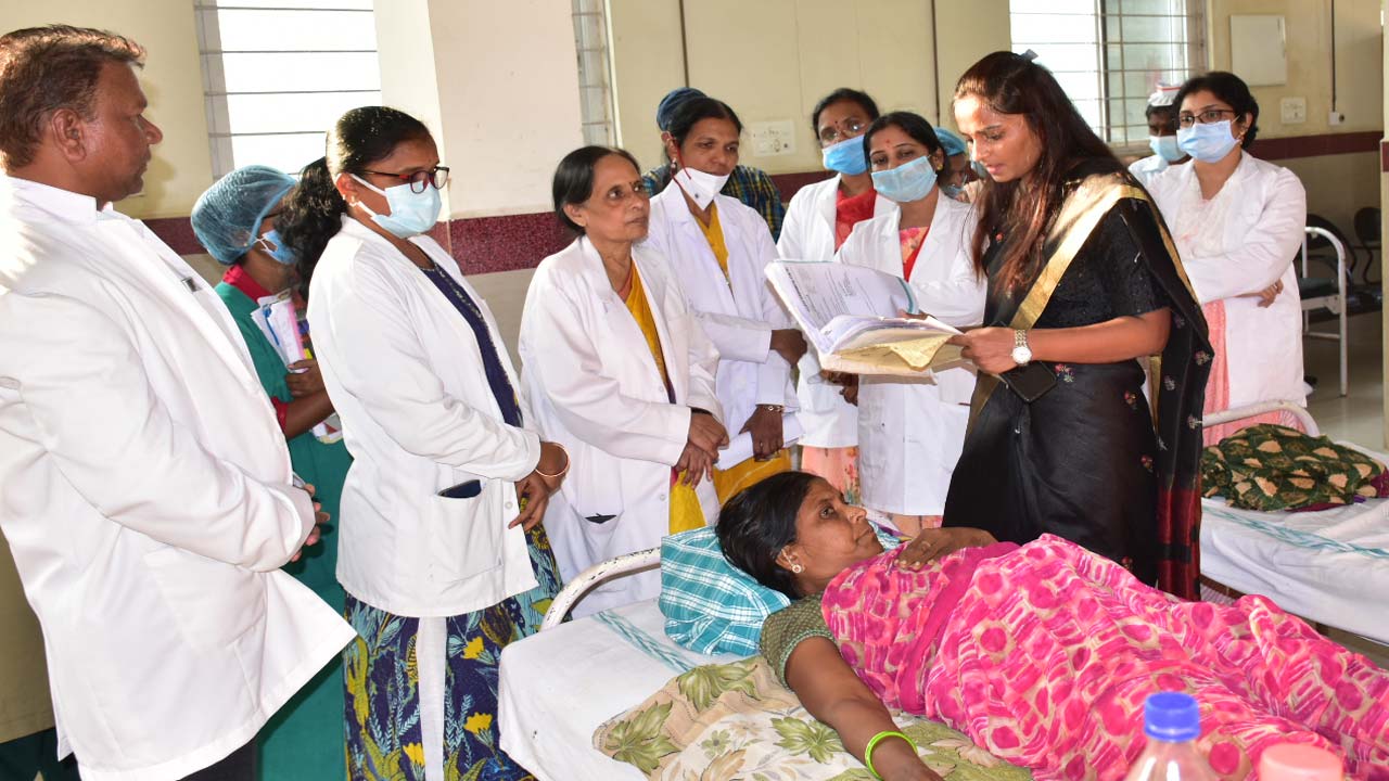 సాధారణ ప్రసవాలు పెంచాలి