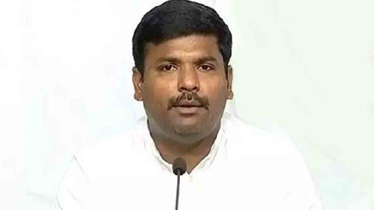 Gudivada Amarnath | పారిపోవాల్సిన అవసరం మాకు లేదు.. మాజీ మంత్రి గుడివాడ అమర్‌నాథ్‌ కీలక వ్యాఖ్యలు