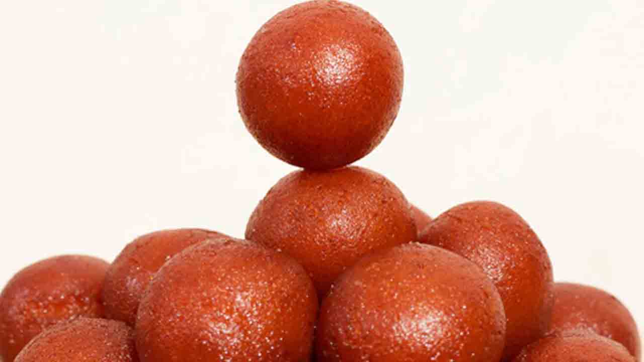 2 గులాబ్ జామ్‌లు రూ. 400.. ఇది చాలా చీప్‌..!