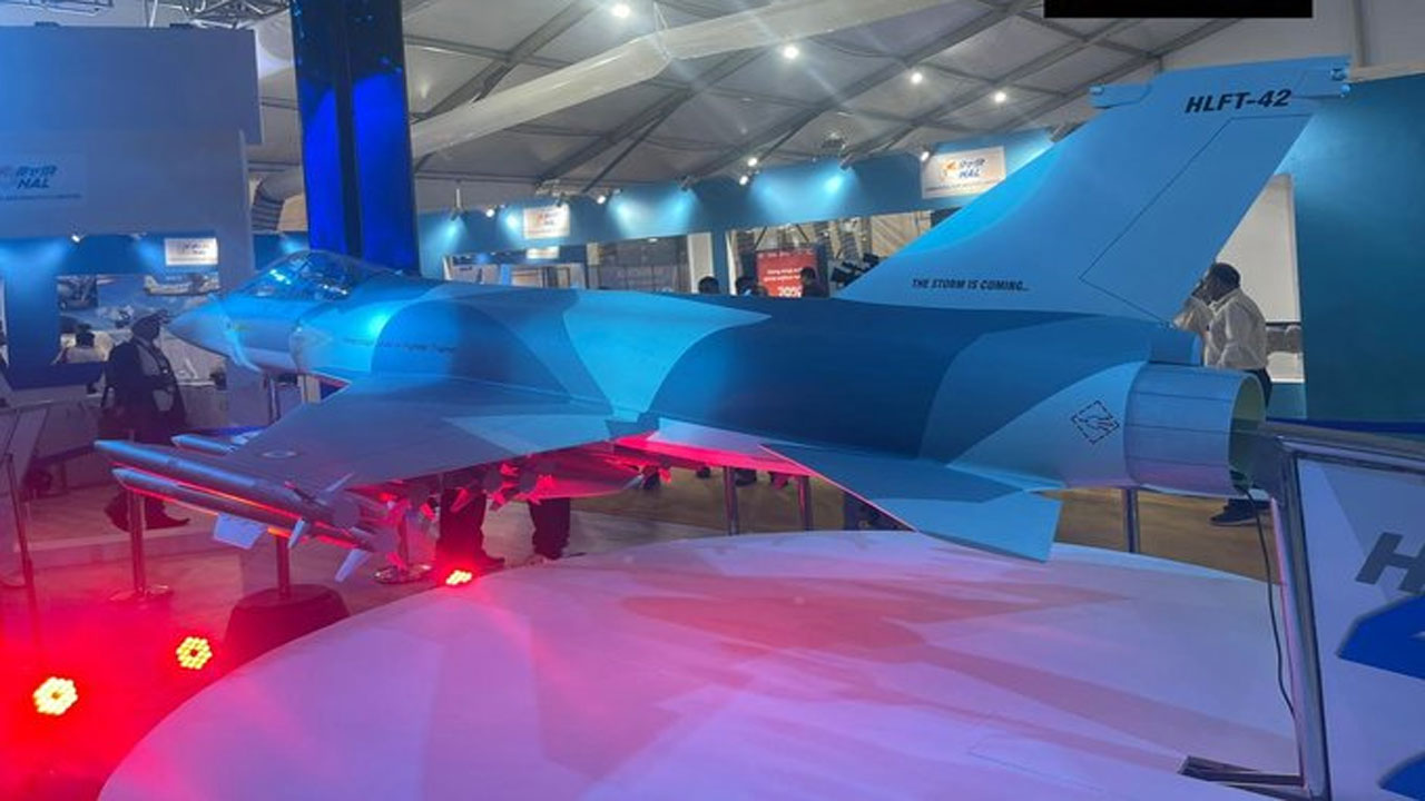 HLFT-42 Aircraft: విమానంపై ఉన్న హ‌నుమంతుడి బొమ్మను తీసేశారు..