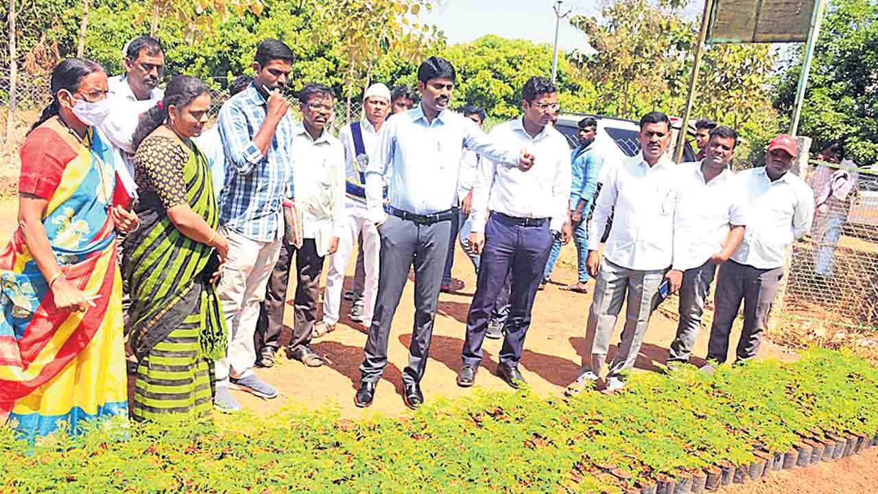 విధుల్లో నిర్లక్ష్యం చేస్తే చర్యలు తప్పవు