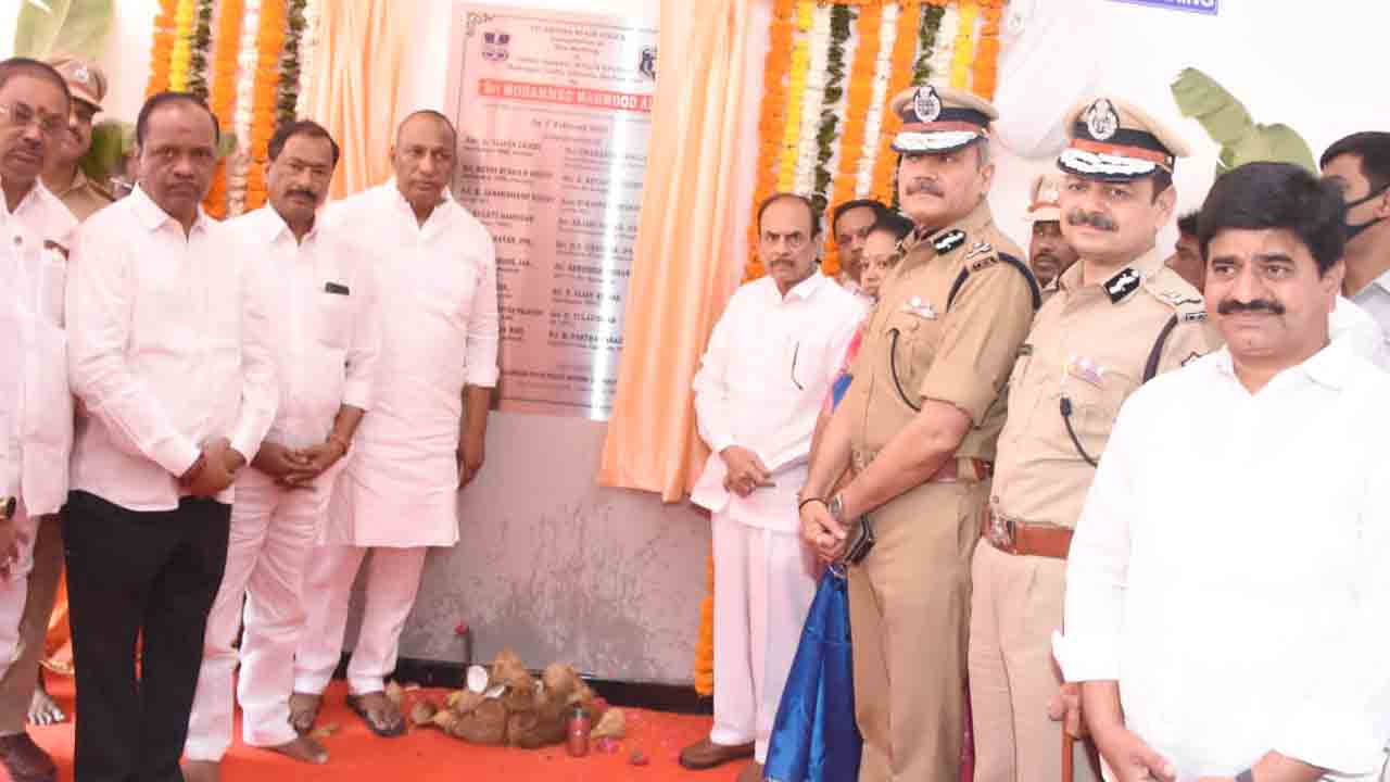 సీసీ టీవీల నిర్వహణలో తెలంగాణ అగ్ర స్థానం : హోం మంత్రి మహమూద్‌ అలీ