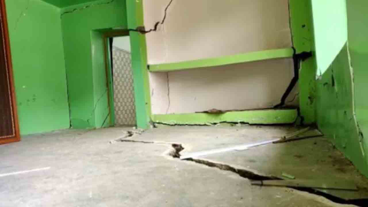 జమ్ముకశ్మీర్‌లో జోషిమఠ్‌ పరిస్థితులు.. దోడా జిల్లాలో పలు ఇళ్లకు పగుళ్లు