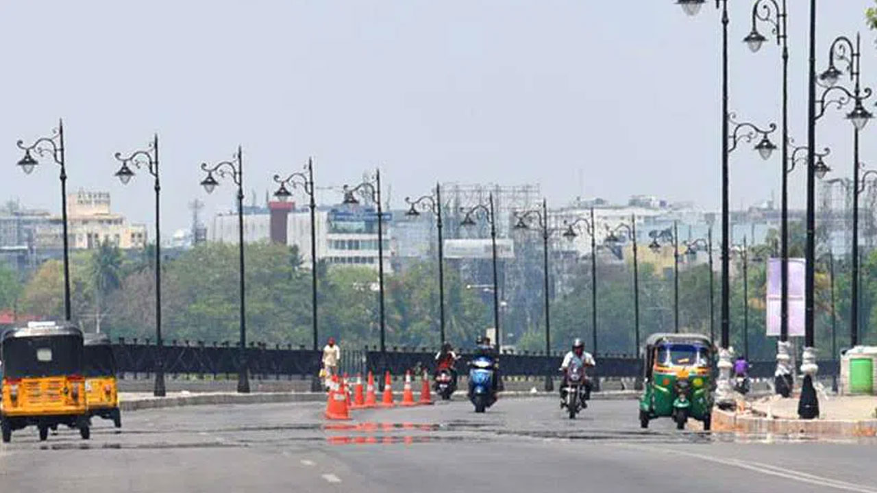 హైద‌రాబాద్‌లో మండుటెండ‌లు.. గ‌త మూడేండ్ల‌లో ఎన్న‌డూ లేనంత‌గా ఉష్ణోగ్ర‌త‌లు న‌మోదు..!