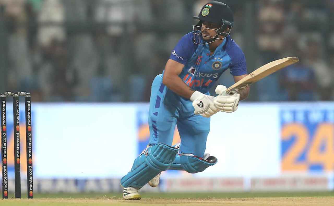 IND vs NZ | ఇషాన్ ఔట్.. తొలి వికెట్ కోల్పోయిన భార‌త్