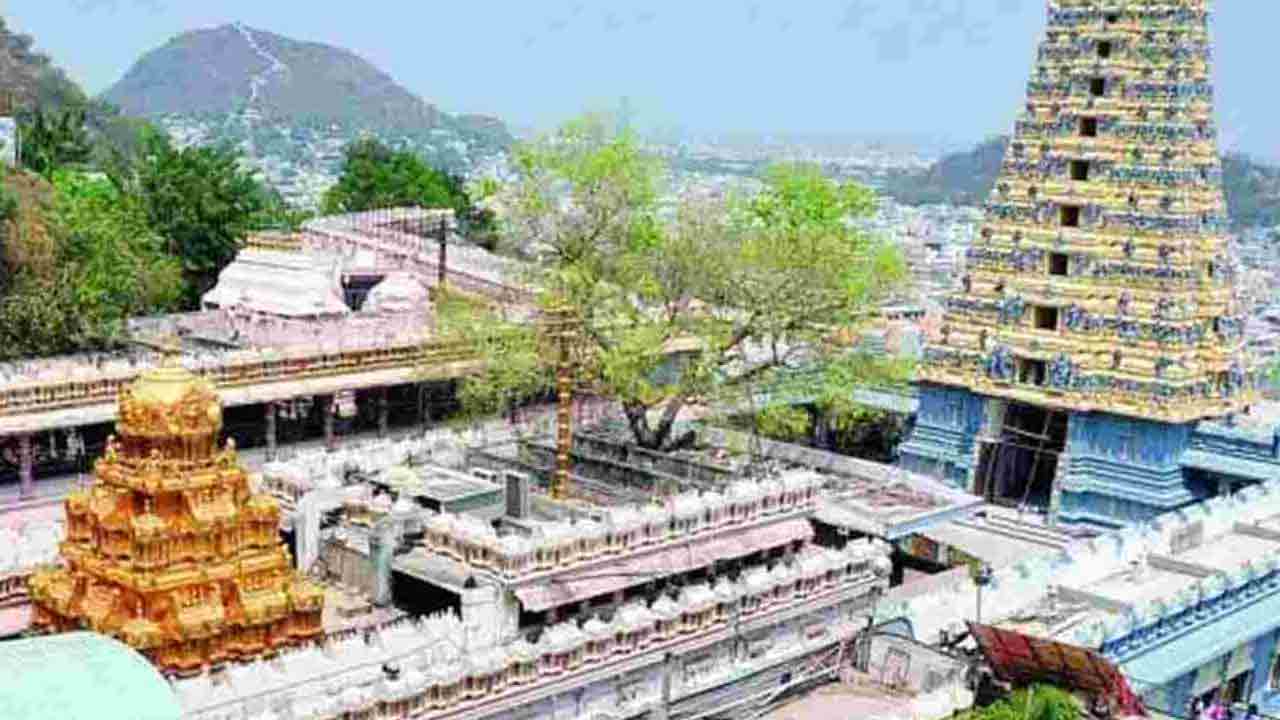 విజ‌య‌వాడ క‌న‌క‌దుర్గ‌మ్మ ఆల‌యానికి నూత‌న పాల‌క‌మండ‌లి ఏర్పాటు