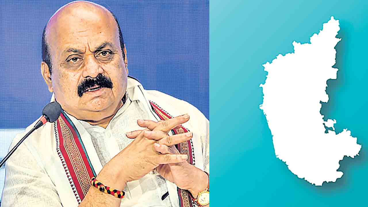 మళ్లీ హిందూత్వ ఎజెండా.. కర్ణాటకలో గట్టెక్కేందుకు బీజేపీ వ్యూహం