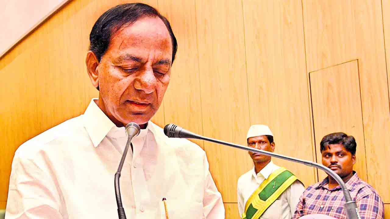 పోడు సమస్యకు శాశ్వత పరిష్కారం చూపిన సీఎం కేసీఆర్‌