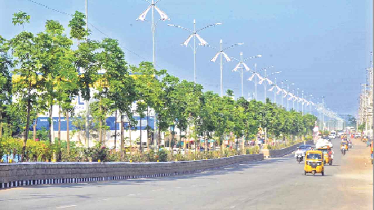 వాడ వాడ అభివృద్ధి జాడ.. నగరంపై మంత్రి అజయ్‌ ప్రత్యేక ఫోకస్‌