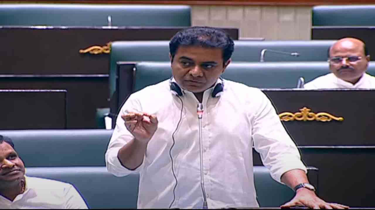 ఐ స్టాండ్ క‌రెక్టెడ్ అని అందంగా ఇంగ్లీష్‌లో చెప్తే ఎలా? : మంత్రి కేటీఆర్