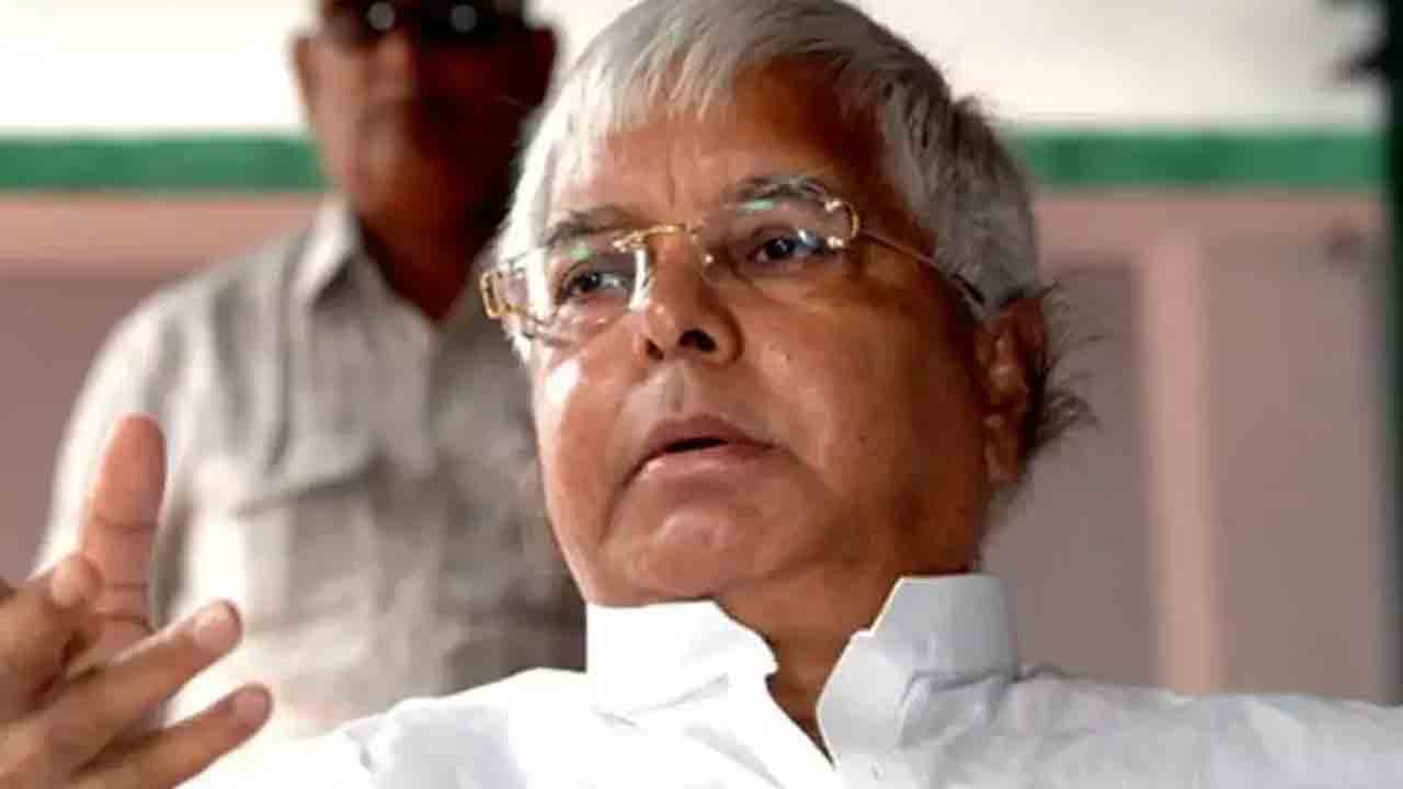 ల్యాండ్‌ ఫర్‌ జాబ్‌ కేసులో లాలూ దంపతులకు సమన్లు