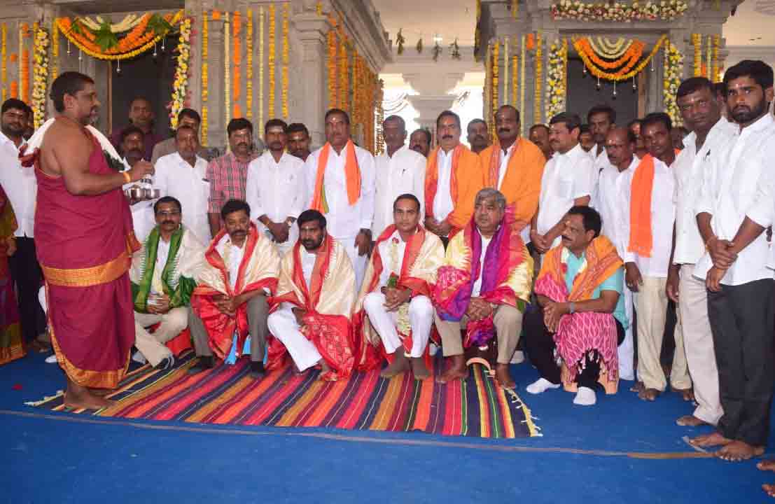 బీబీ నగర్లో వైభవంగా మహా కుంభాభిషేక మహోత్సవం