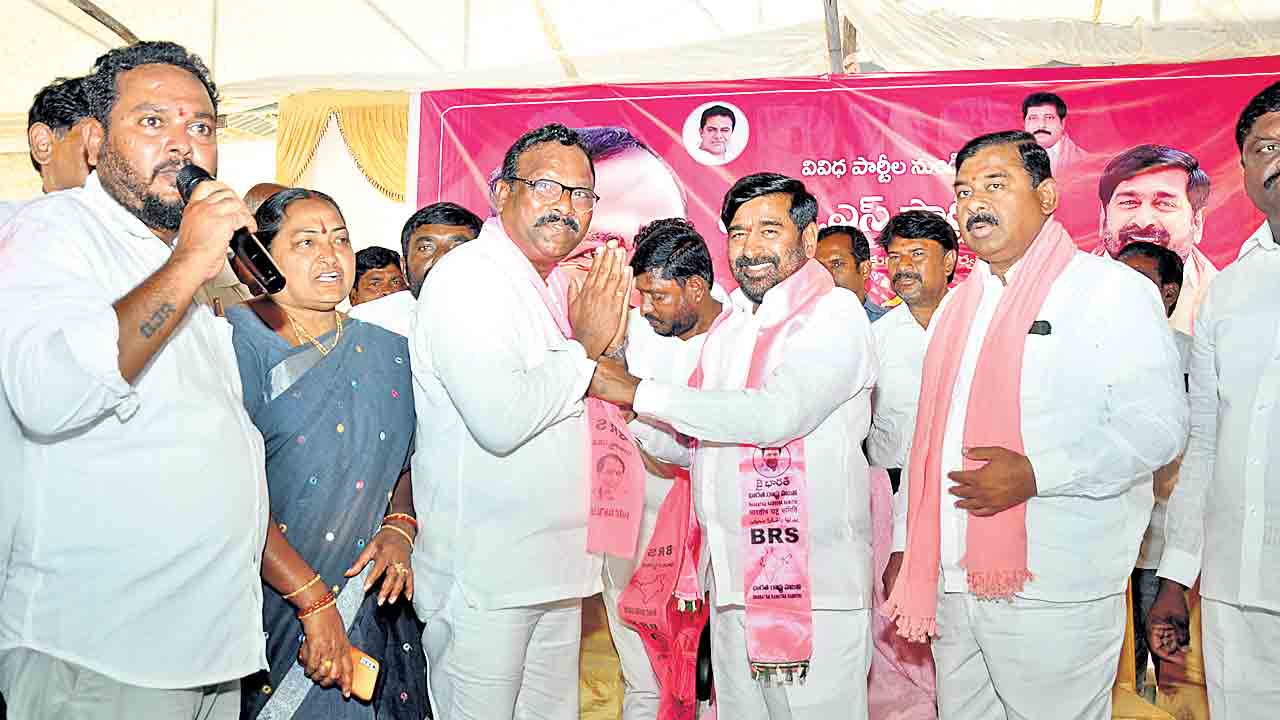 మోదీని ఎదుర్కొనే సత్తా ఒక్క కేసీఆర్‌కే