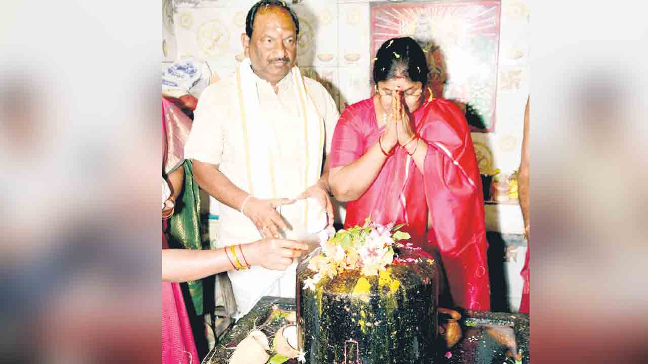 ఆలయాలకు పూర్వవైభవం