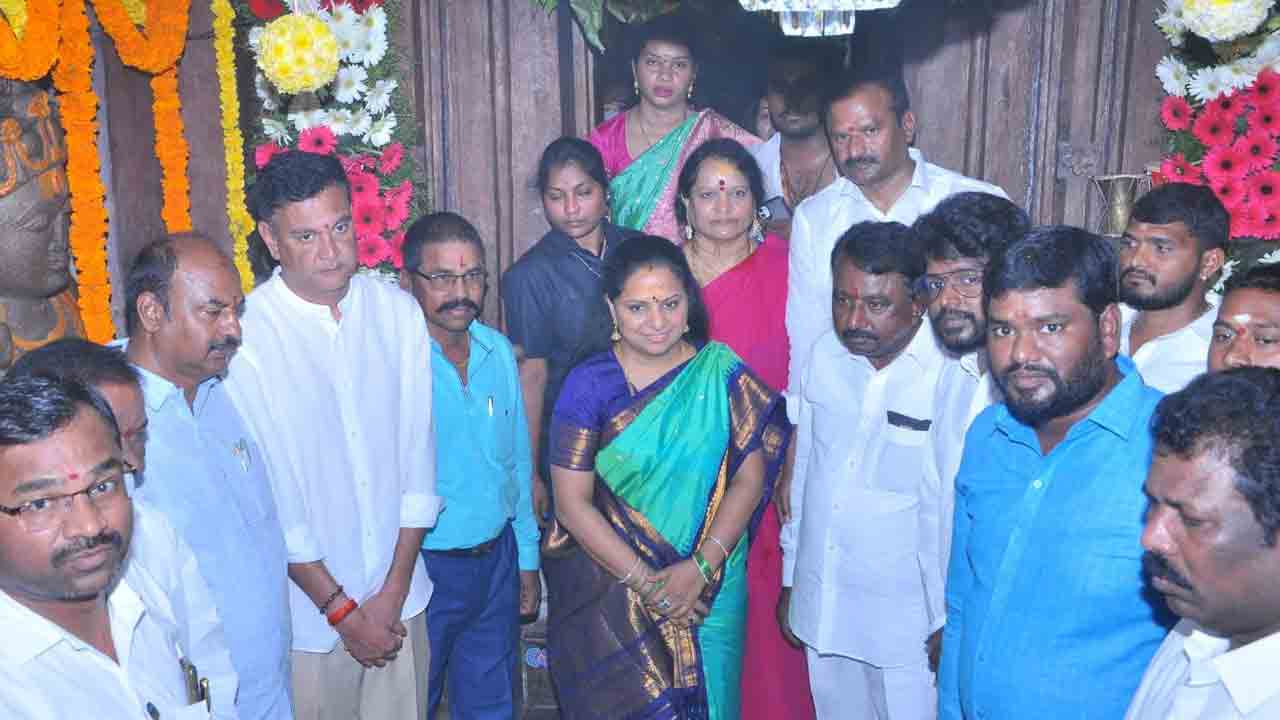 అలంపూర్ ఆల‌యాన్ని అద్భుత‌మైన పుణ్య‌క్షేత్రంగా తీర్చిదిద్దుతాం : ఎమ్మెల్సీ క‌విత‌