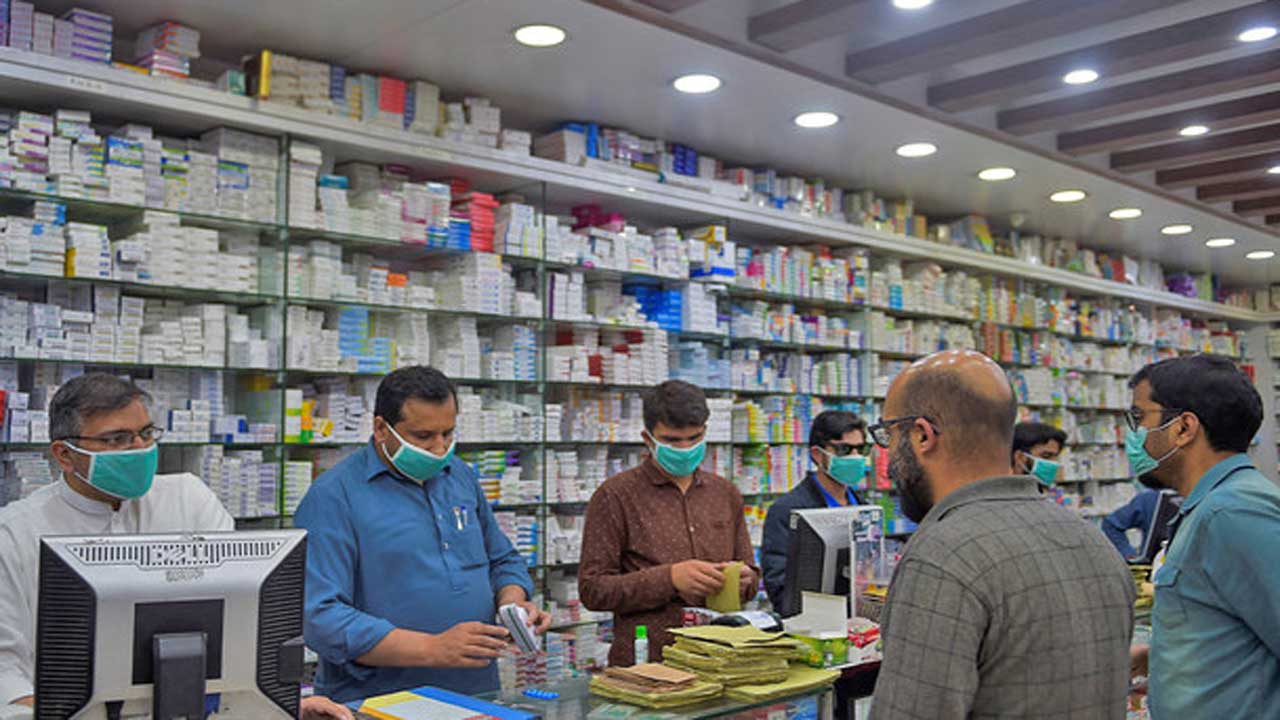 Pakistan | పాకిస్థాన్‌లో మందులకూ కొరత!