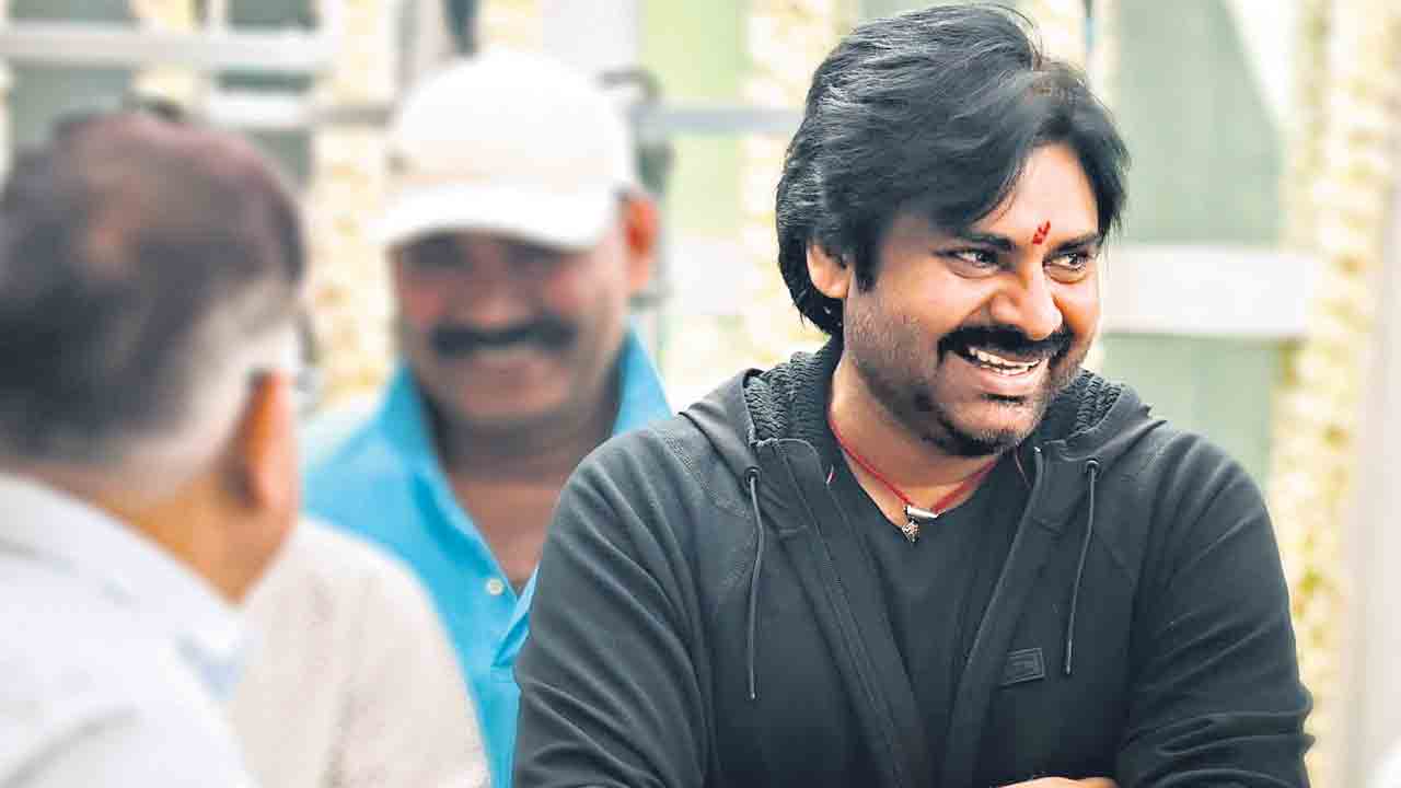 Pawan Kalyan | ఏప్రిల్‌లో ఫుల్ బిజీగా పవన్‌ కల్యాణ్‌.. ఫ్యాన్స్‌ లో జోష్‌