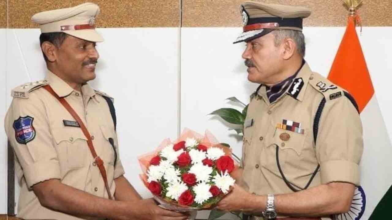 పట్వారిగూడెం బిడ్డ.. ఏసీపీ అయ్యాడు..!