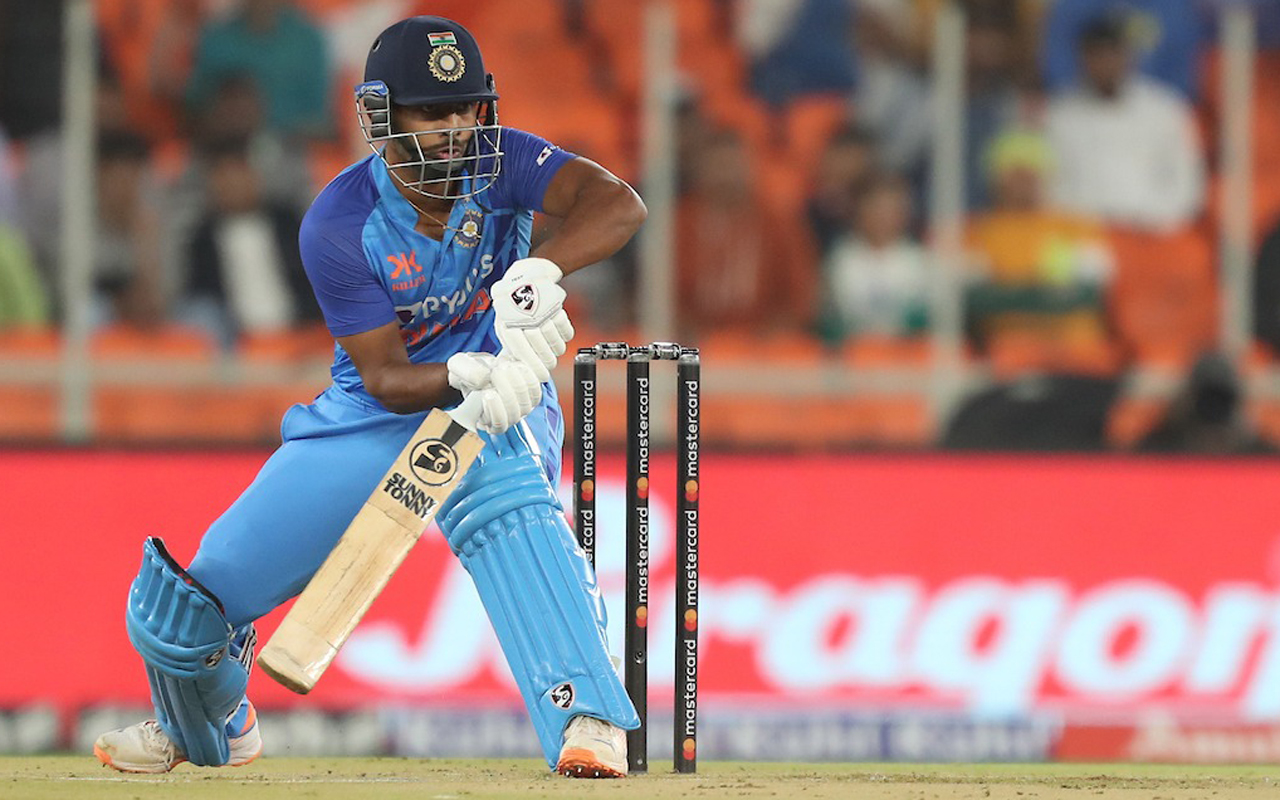 IND vs NZ | రాహుల్ త్రిపాఠి ఔట్‌.. క్రీజులోకి సూర్య కుమార్ యాద‌వ్.. భారత్ స్కోర్..?