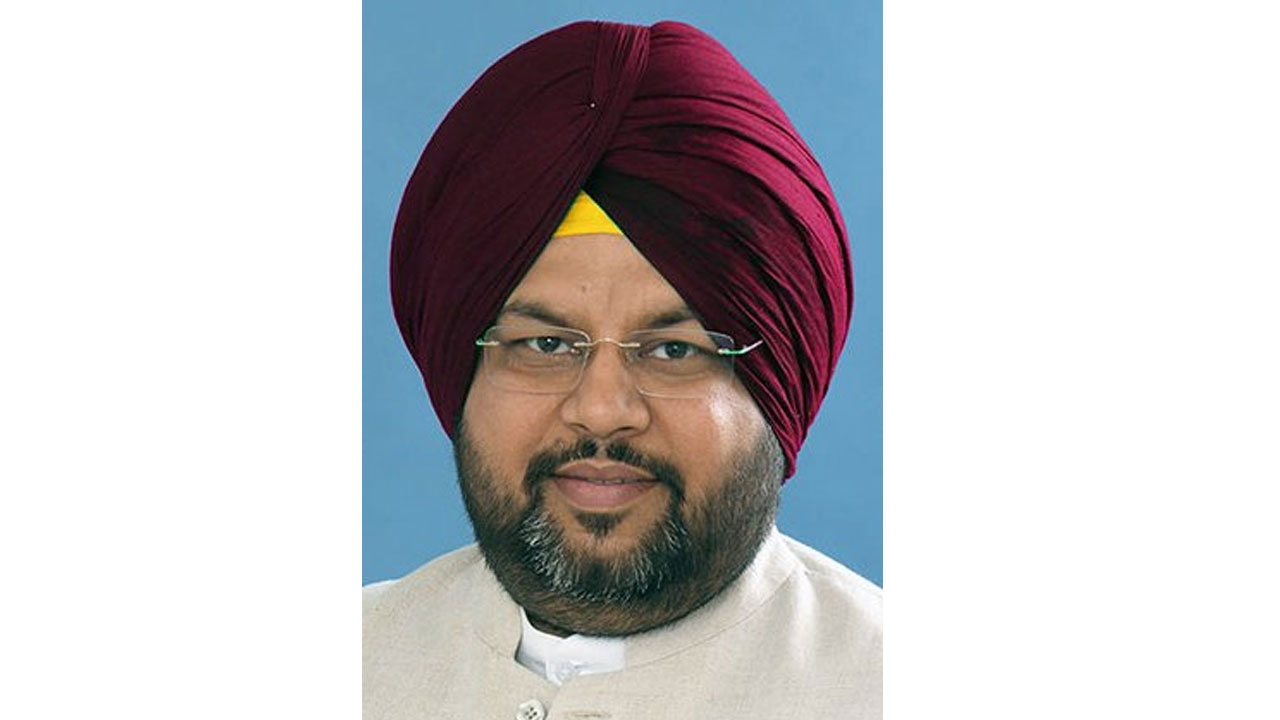 MLA Amit Rattan: లంచం కేసులో ఎమ్మెల్యే అమిత్ ర‌త‌న్ అరెస్టు