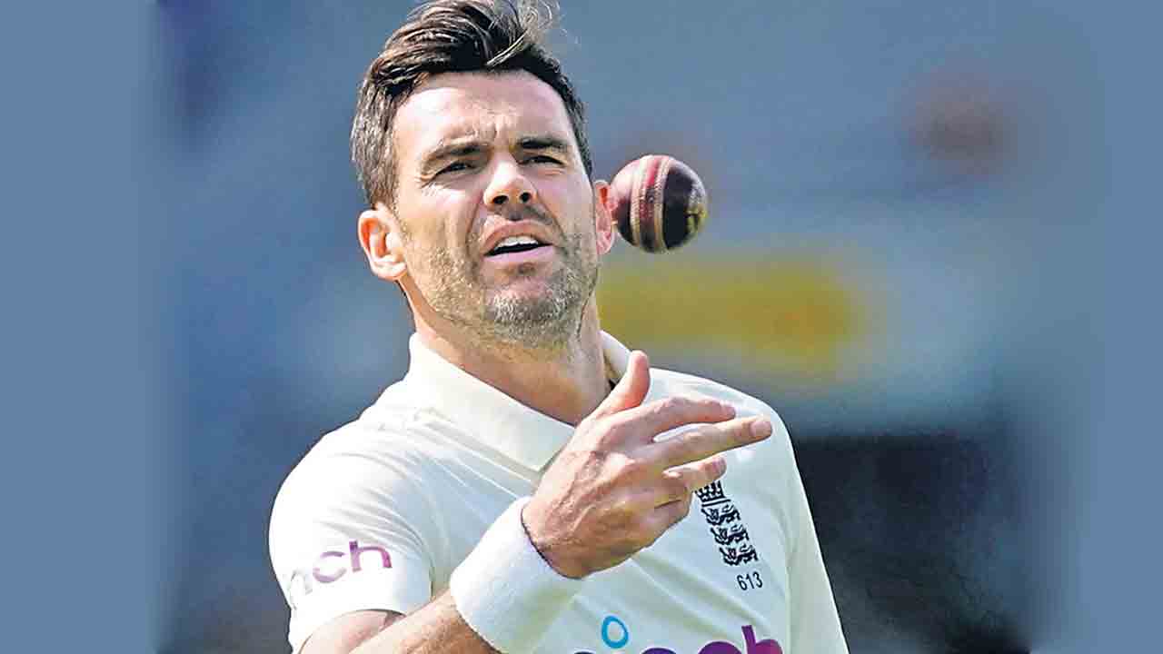 అండర్సన్‌ అదుర్స్‌