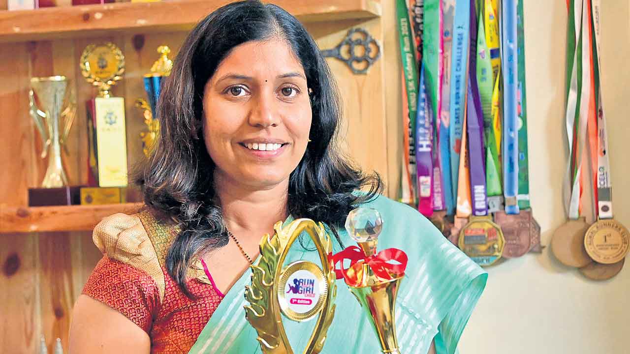 శారీ మారథాన్‌ రన్నర్‌