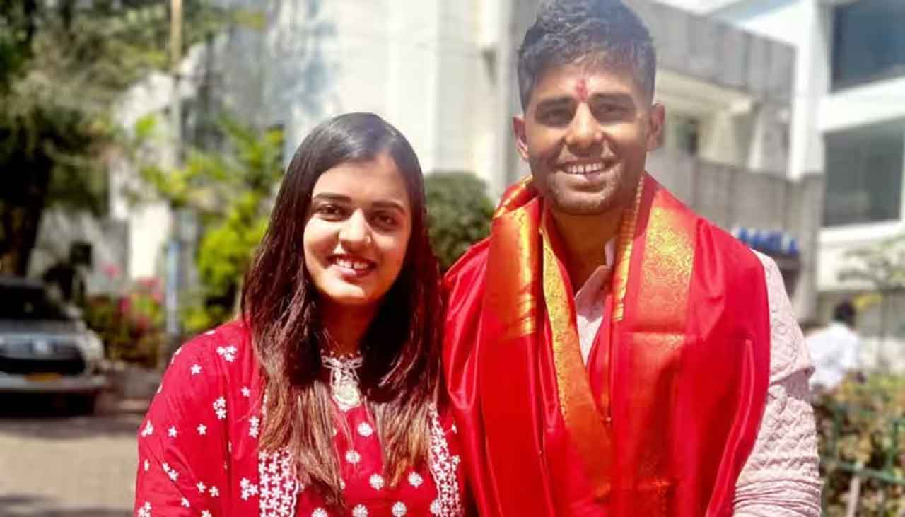 Suryakumar Yadav | తిరుమ‌ల శ్రీ‌వారిని ద‌ర్శించుకున్న సూర్య‌కుమార్ యాద‌వ్.. ఫొటోలు వైర‌ల్